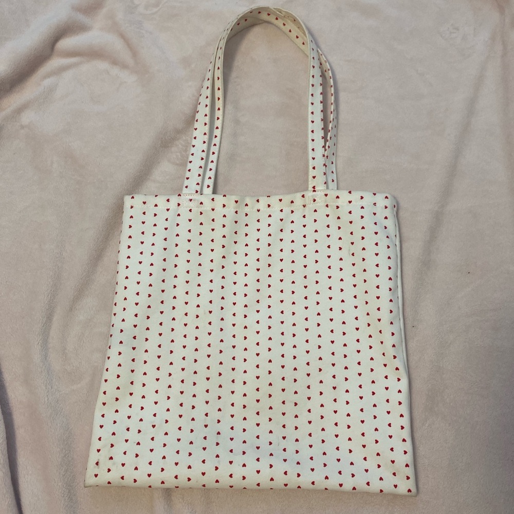 Brandy Melville heart tote bag